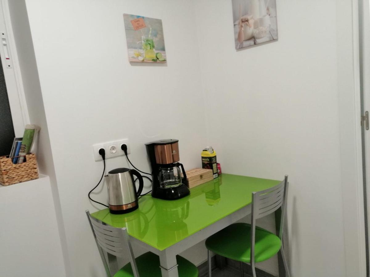 Room In The Center Of Alicante! Dış mekan fotoğraf